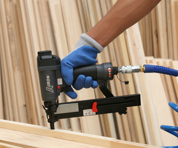 Engrapadora neumatica